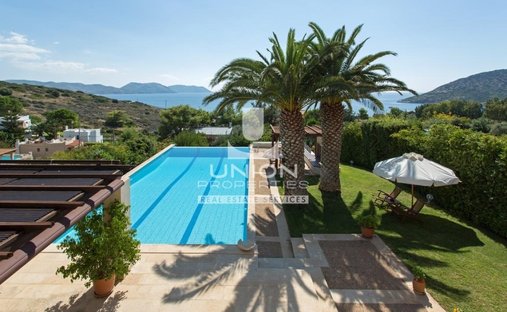 House in Anavissos, Attica, Greece 1