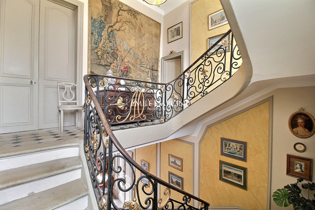 Villa in Auxerre, Bourgogne – Franche-Comté, France 3 - 15955696