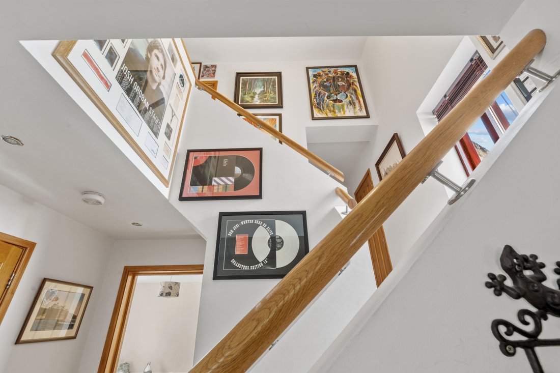 House in Studland, England 3 - 15954601