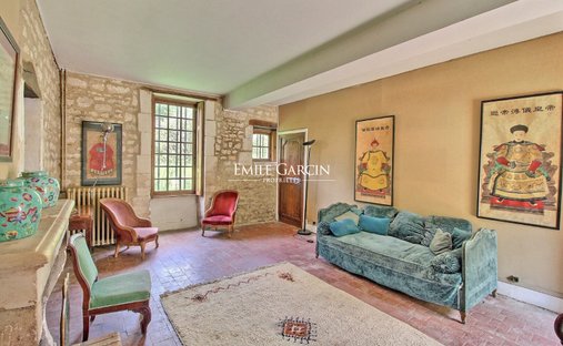 Castle for Sale in Auxerre, Bourgogne-Franche-Comté, France