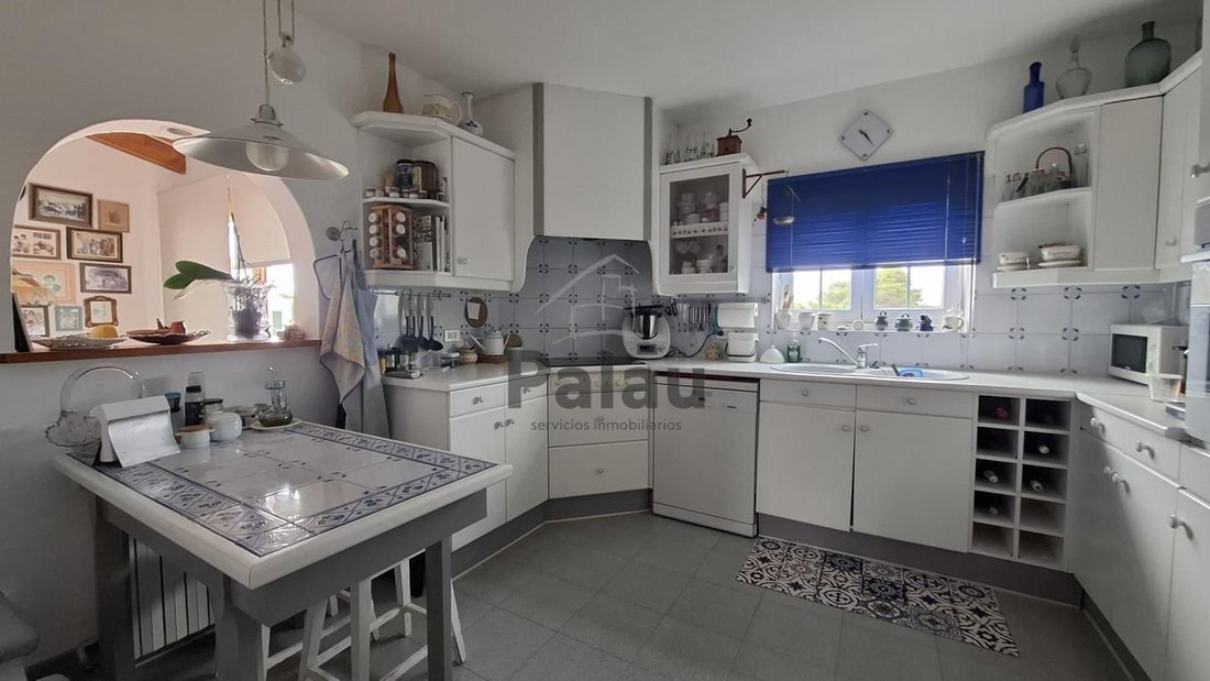 Villa in es Castell, Balearic Islands, Spain 5 - 15956128