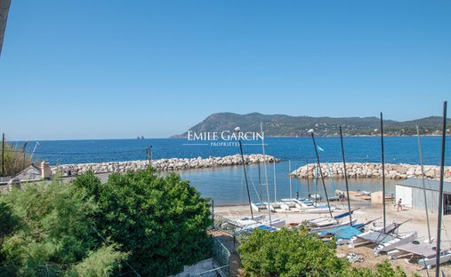 Villa a Coste Chaude-Mauveou, La Seyne-sur-Mer, Francia 1