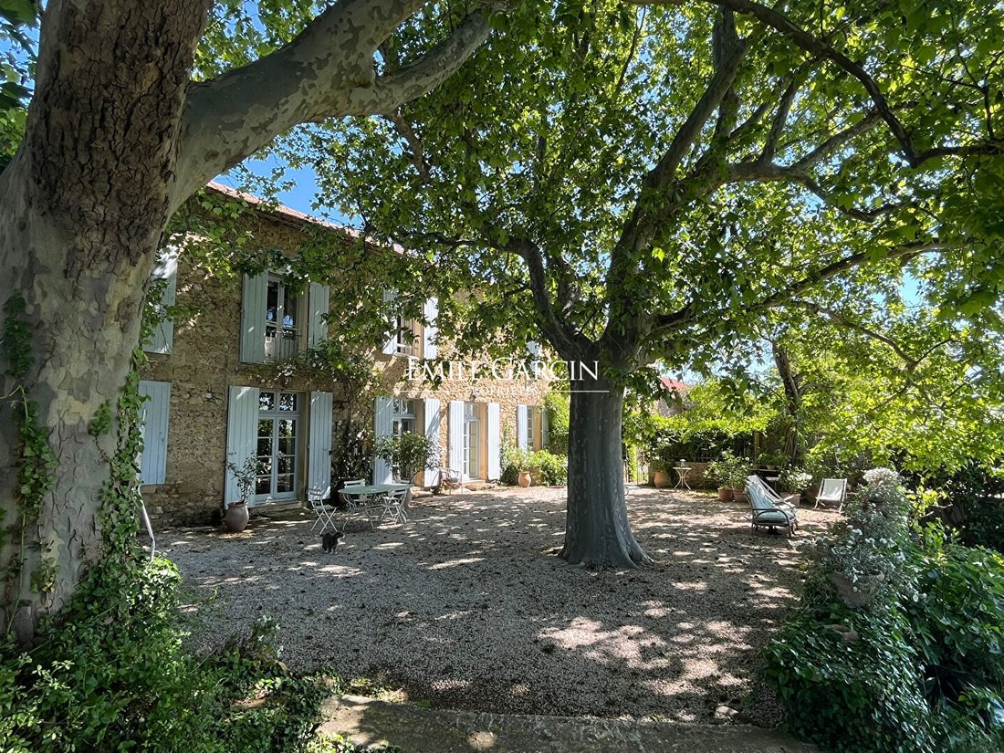 Villa in Lambesc, Provence-Alpes-Côte d'Azur, France 1 - 14758969