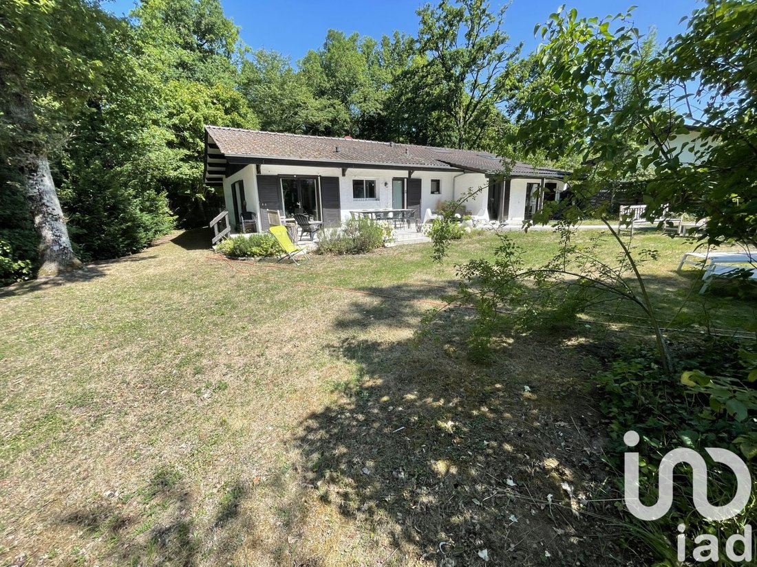 House in Savigny-sur-Clairis, Bourgogne – Franche-Comté, France 1 - 15955920