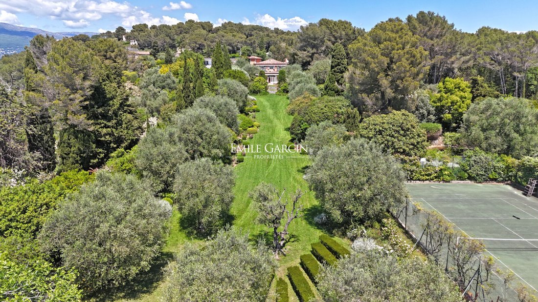 Villa in Grand'Piece-Les Plaines, Mouans-Sartoux, France 2 - 15955561