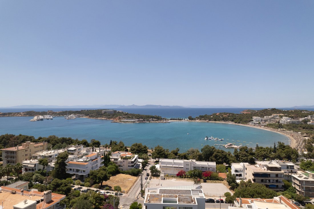 Apartment in Vouliagmeni, Attica, Greece 1 - 15693527
