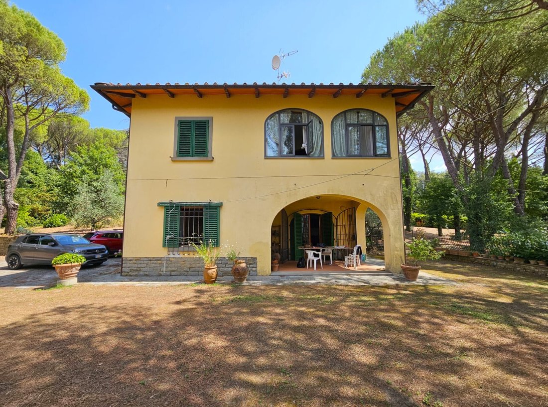Villa in Barberino di Mugello, Tuscany, Italy 4 - 15956289