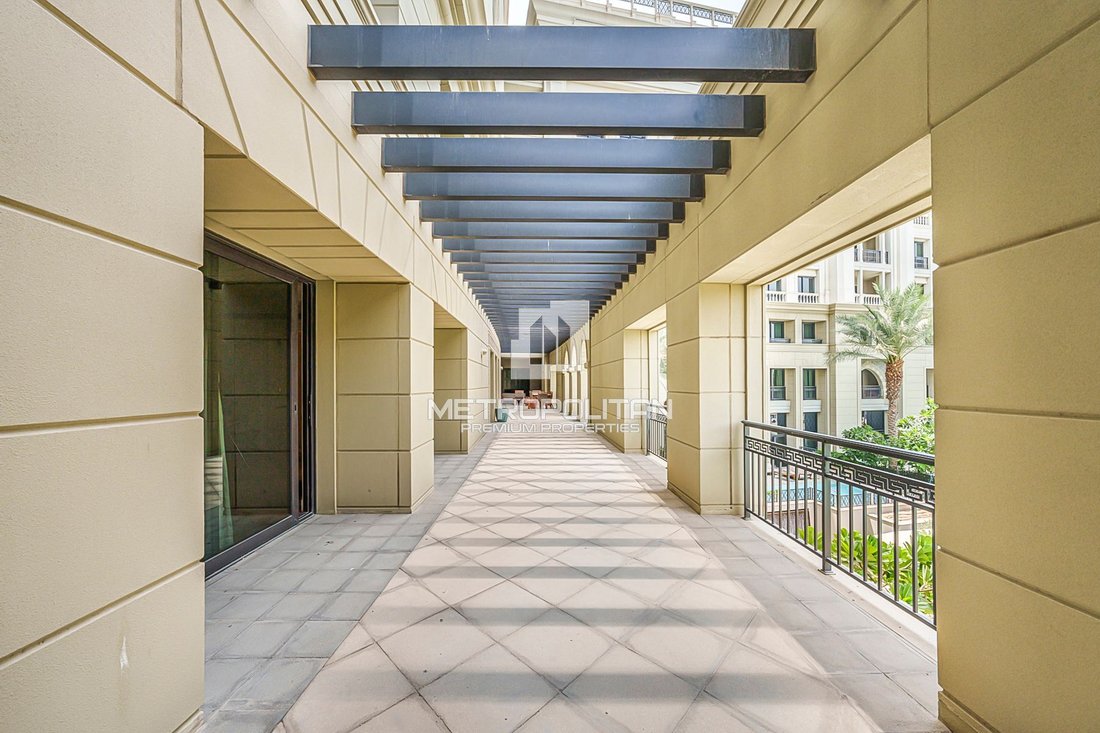 Apartment in Al Jaddaf, Dubai, United Arab Emirates 1 - 15958238