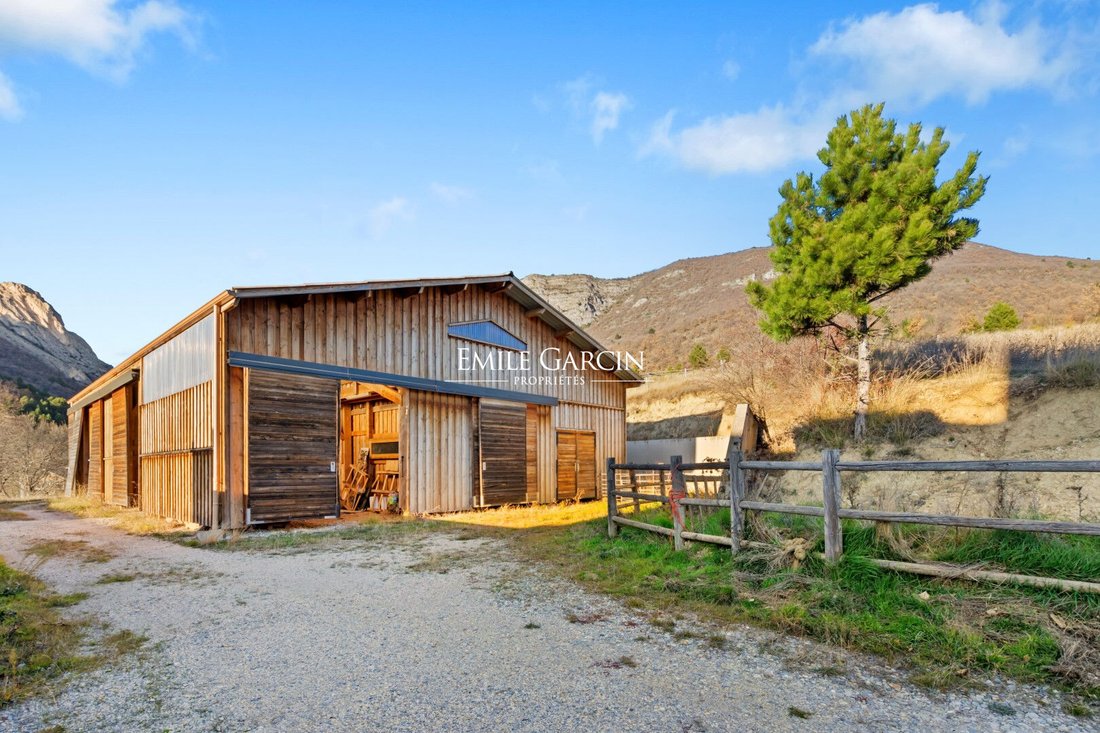 Villa in Quartiers Nord-Les Chaumianes-Le Thor, Sisteron, France 5 - 12774291