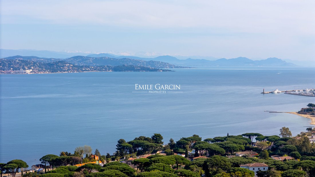 Villa in Gassin, Provence-Alpes-Côte d'Azur, France 4 - 15955404