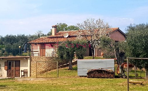 Landhaus in Magliano in Toscana, Toskana, Italien 1