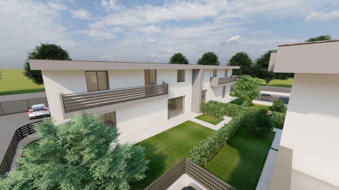 Villa in Historic Center, Lonato del Garda, Lombardy 1 - 15954676
