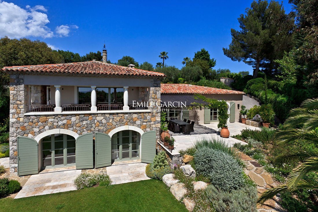 Villa in Les Indes les-Groulles, Mouans-Sartoux, France 3 - 10555163