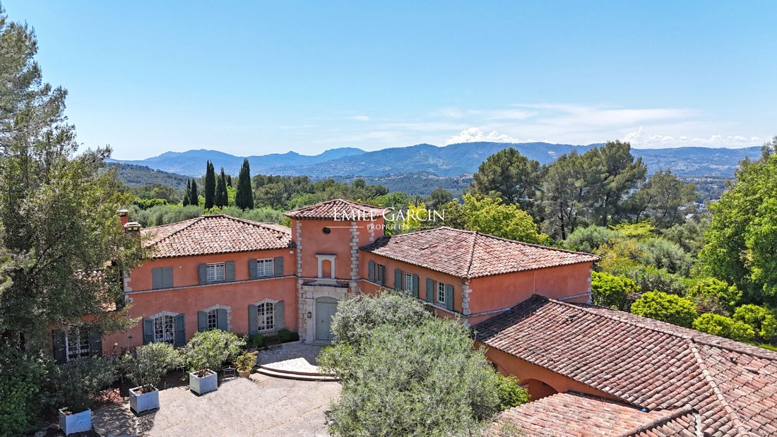 Villa in Grand'Piece-Les Plaines, Mouans-Sartoux, France 1 - 15955561