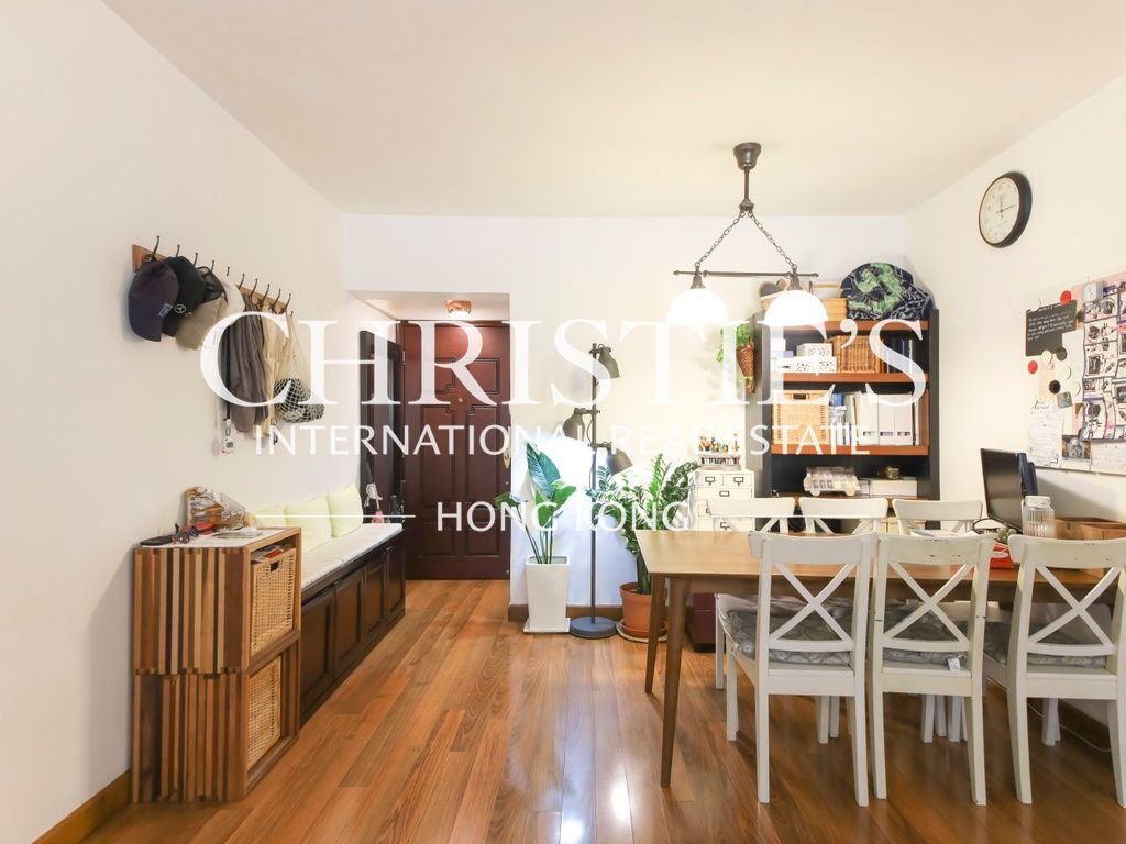 Apartment in Hong Kong, Hong Kong 5 - 15958283