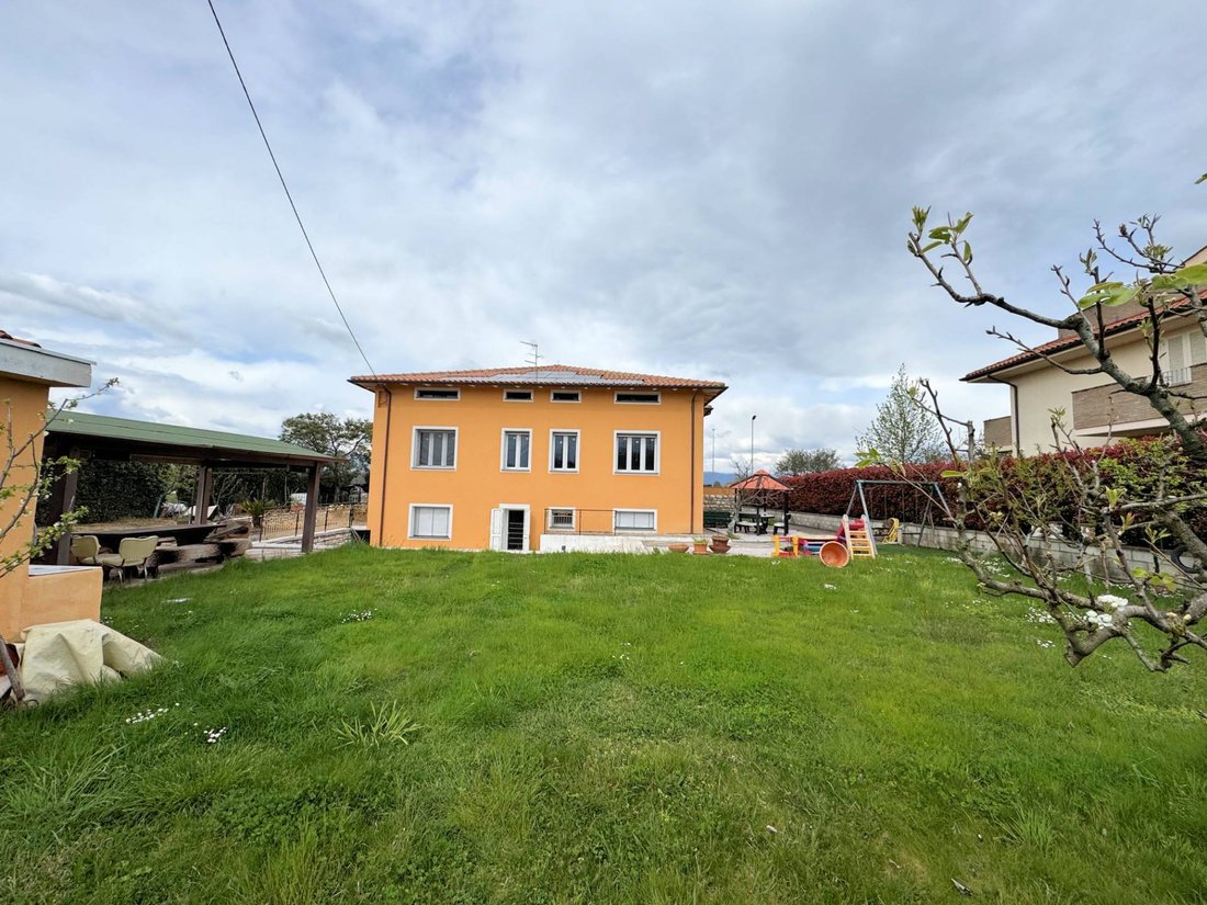 Villa in Altopascio Centro, Altopascio, Tuscany 3 - 15956908