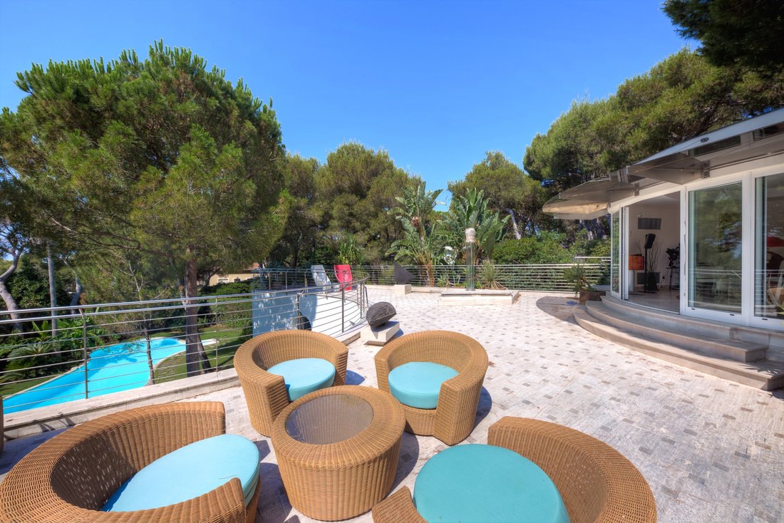 House in Saint-Jean-Cap-Ferrat, Provence-Alpes-Côte d'Azur, France 3 - 11389971