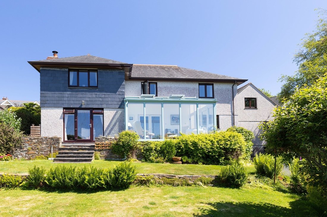 House in Saint Just in Roseland, England 2 - 15956340