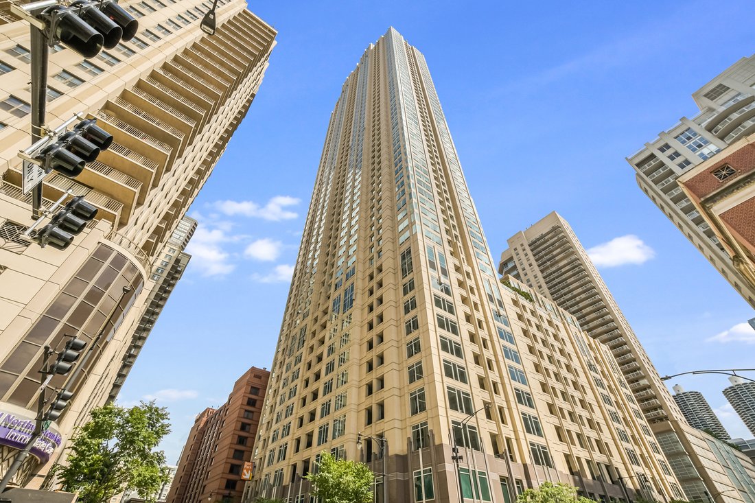 Fresh Look at River North Luxury With Private Elevator En Chicago Illinois Estados