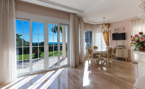Villa a Rijeka Reževići, Budua, Montenegro 1