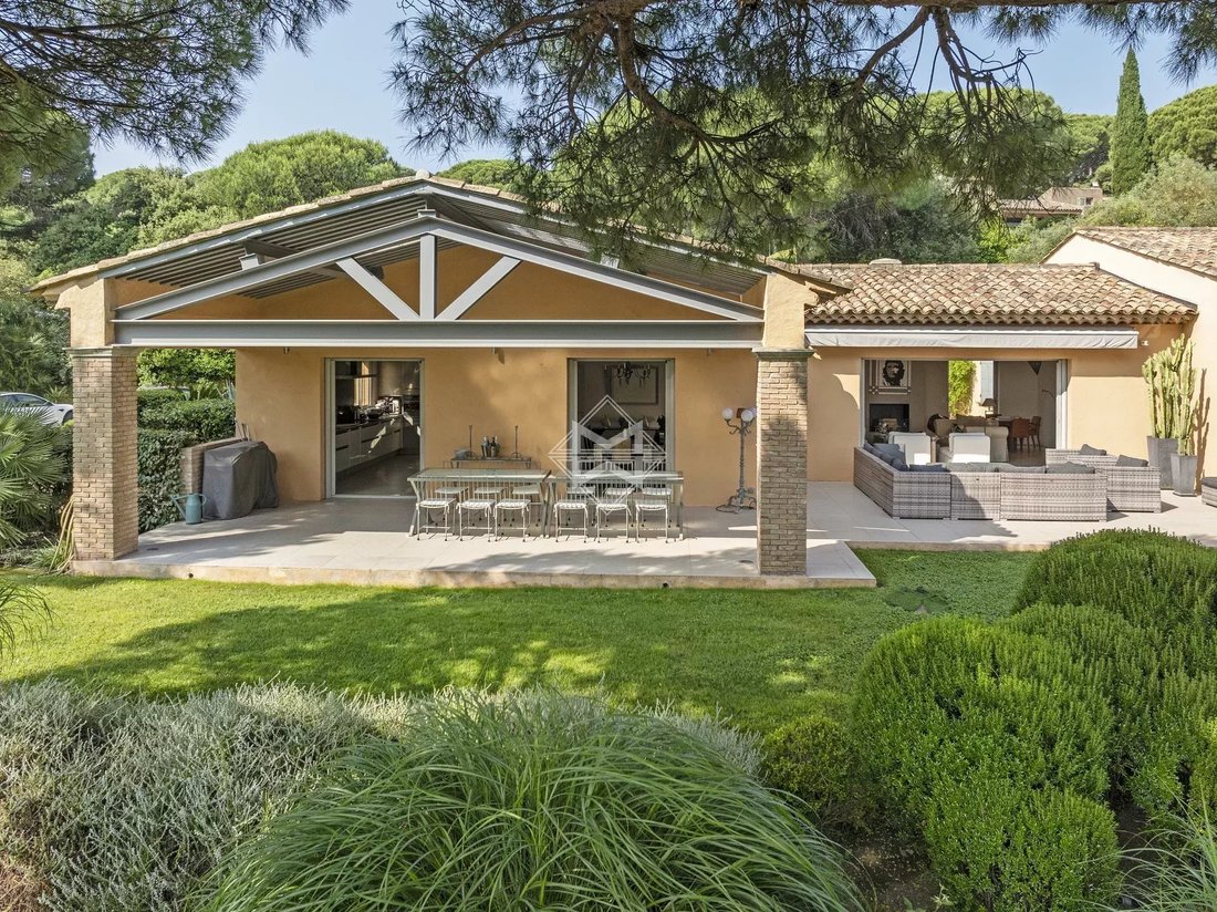Estate in Ramatuelle, Provence-Alpes-Côte d'Azur, France 3 - 15954991