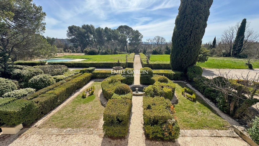 Villa in Granettes-Jauberte-Sainte Anne, Aix-en-Provence, France 4 - 15955726