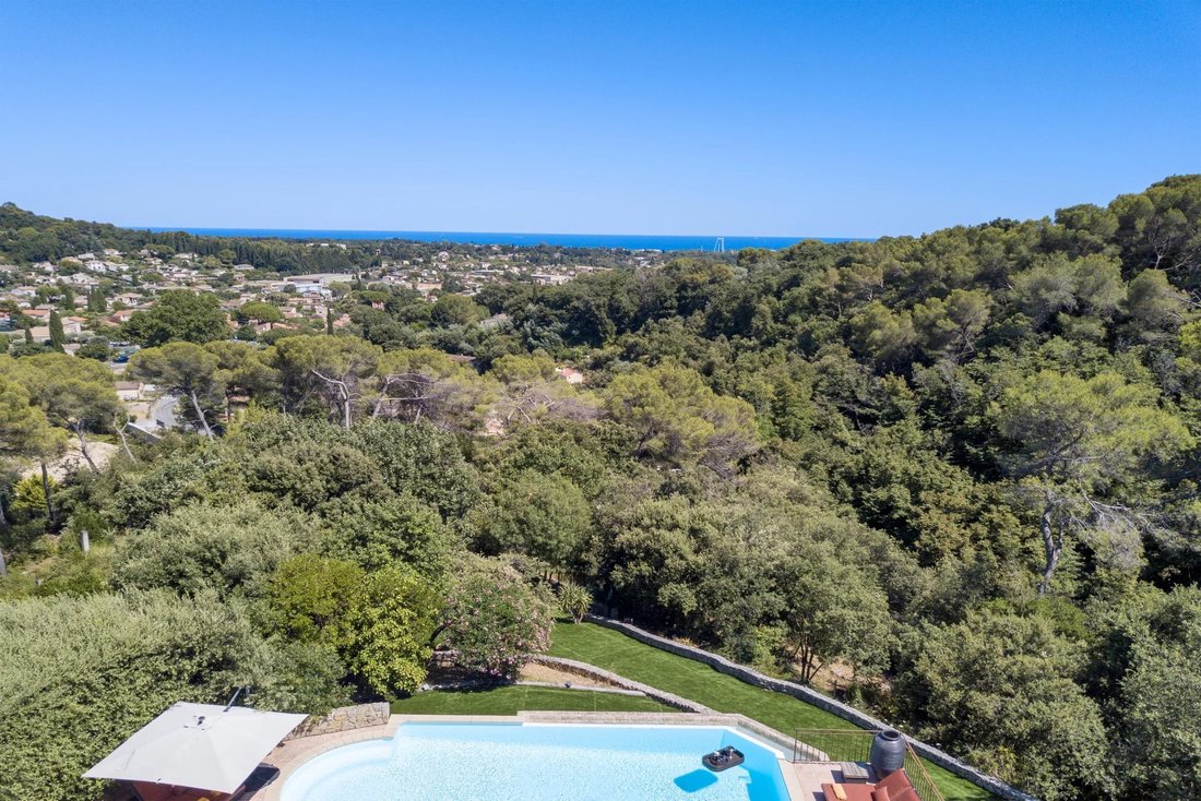 Villa in Bois Fleuri-Chevre d'Or-Saint Philippe, Biot, France 4 - 15956461