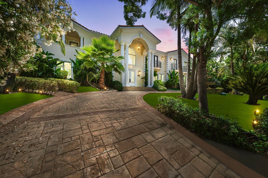 House in Los Angeles, California, United States 1 - 15956098