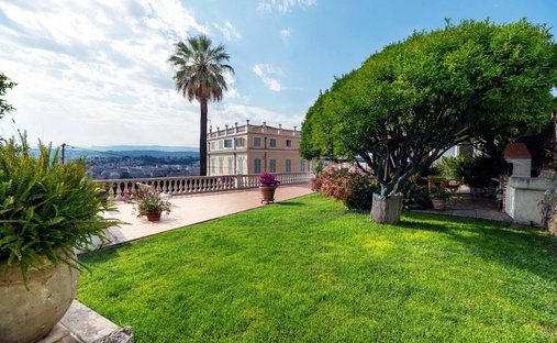 Villa in Mont Boron, Nice, Provence-Alpes-Côte d'Azur 1
