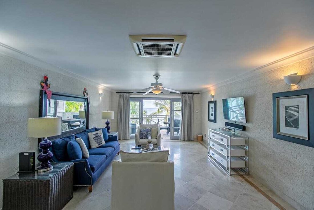 Apartment in Bridgetown, Christ Church, Barbados 2 - 15956136