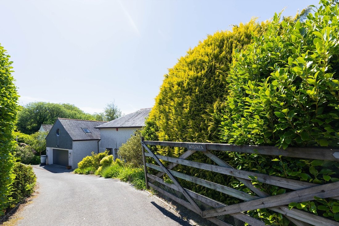 House in Saint Just in Roseland, England 4 - 15956340