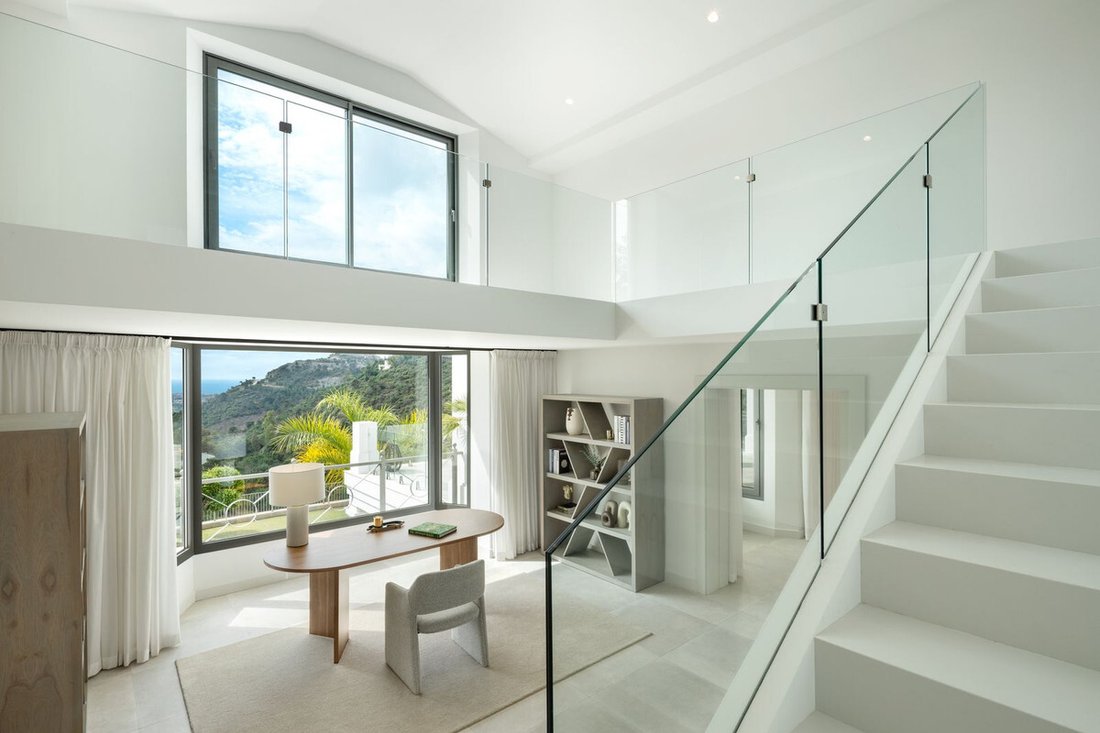 Villa in El Madroñal, Benahavis, Spain 4 - 15955005