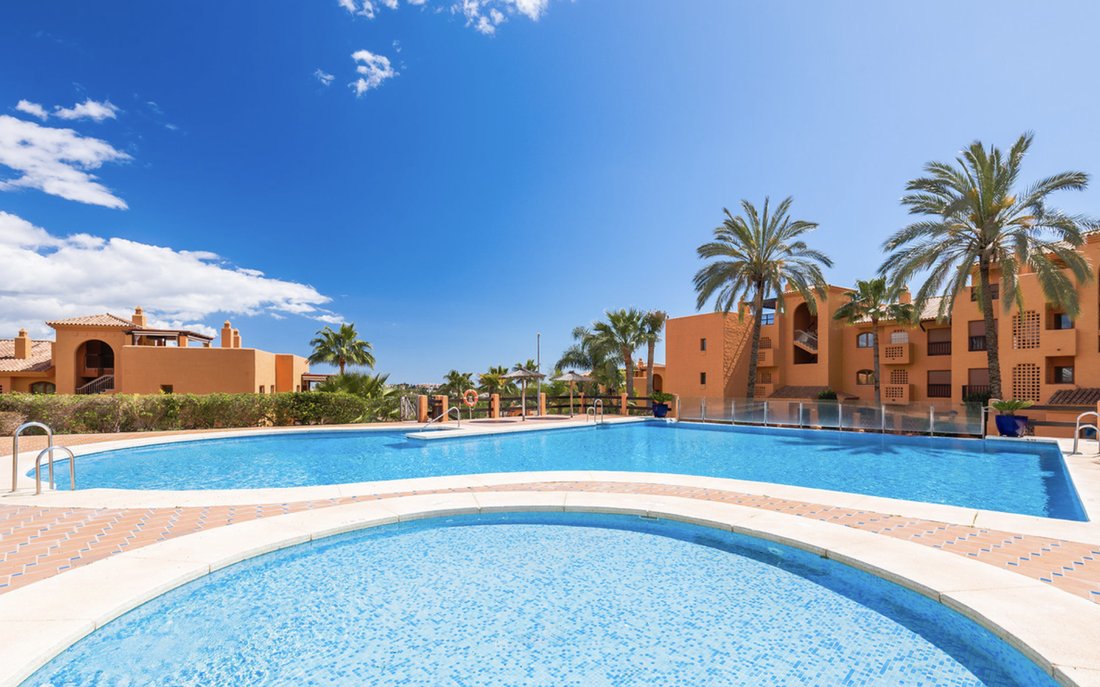 Apartment in Benahavis, Andalusia, Spain 1 - 15957955