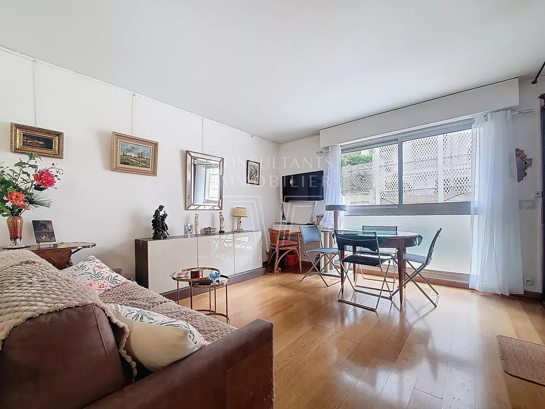 Apartment in Paris 7e Arrondissement, Paris, France 2 - 15954656