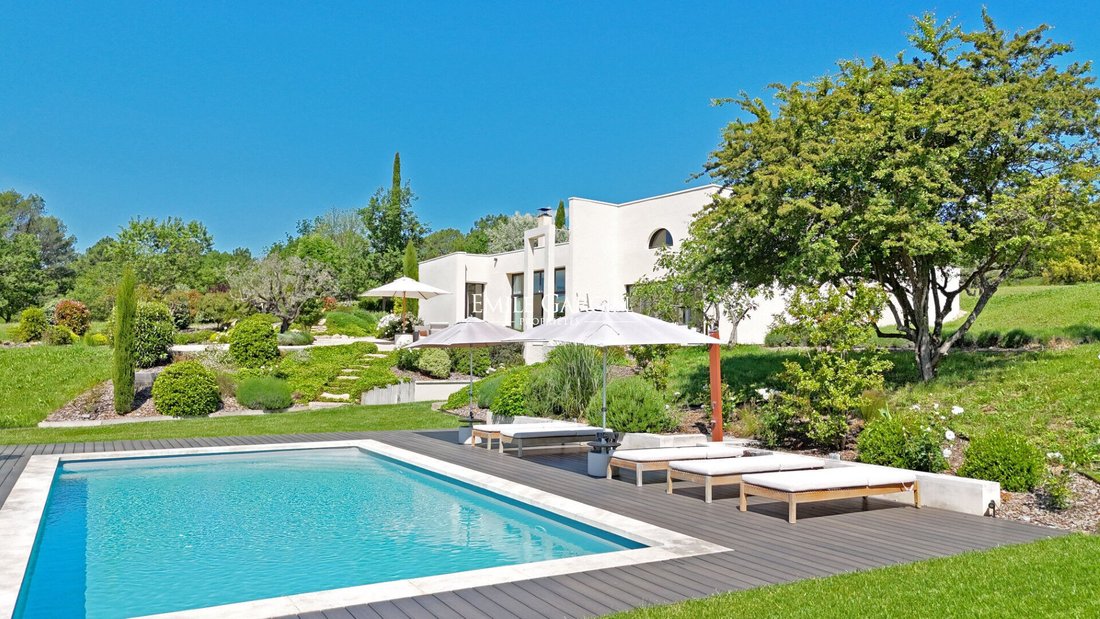 Villa in Roussillon, Provence-Alpes-Côte d'Azur, France 2 - 14835185