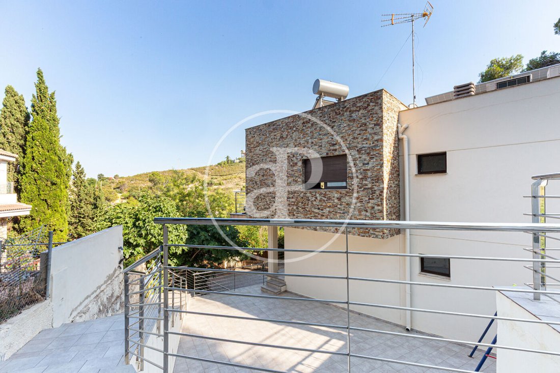 Villa in Chiva, Valencian Community, Spain 3 - 15957687