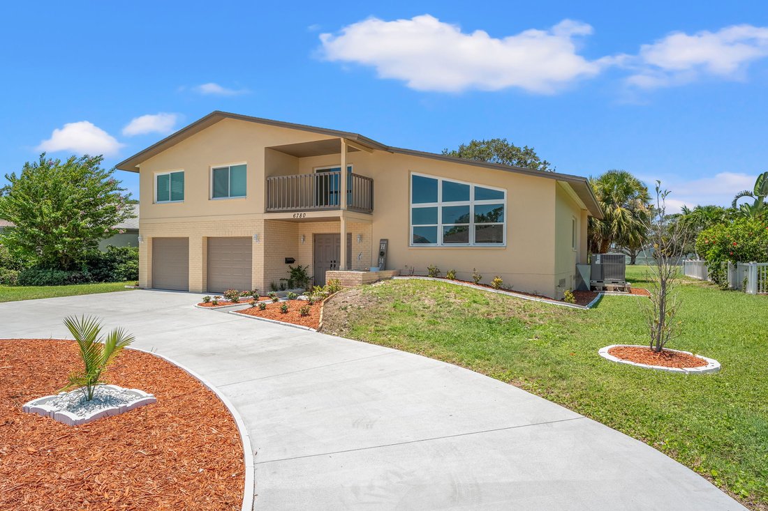 House in Seminole, Florida, United States 2 - 15954593