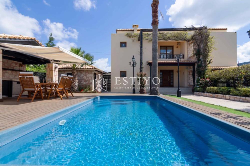 Villa in Community of Gouve, Gouves, Greece 1 - 15897928