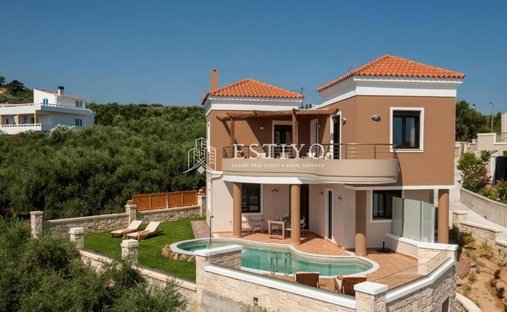 Villa in Platanias, Griechenland 1