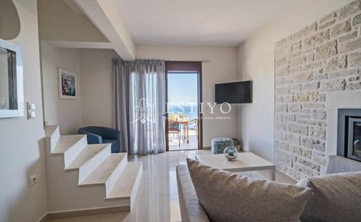 Villa in Agios Vasileios, Greece 1