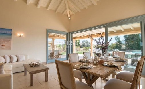Villa in Koinotita Portoxeliou, Kranidi, Greece 1