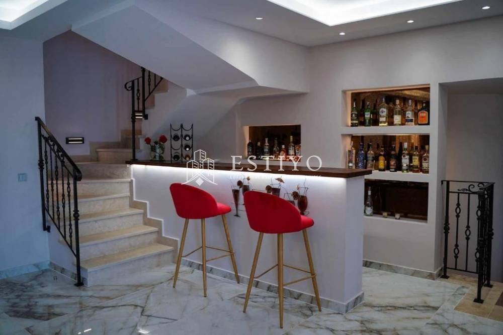 Villa in Corfu, Peloponnese, Western Greece and the Ionian, Greece 3 - 15958598