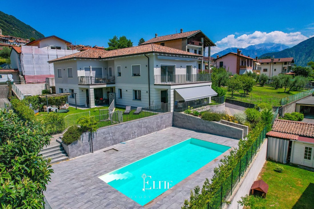 Apartment in Ossuccio, Lombardy, Italy 4 - 15652567