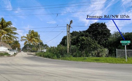 Terrain à Miami Lakes, Floride, États-Unis 1