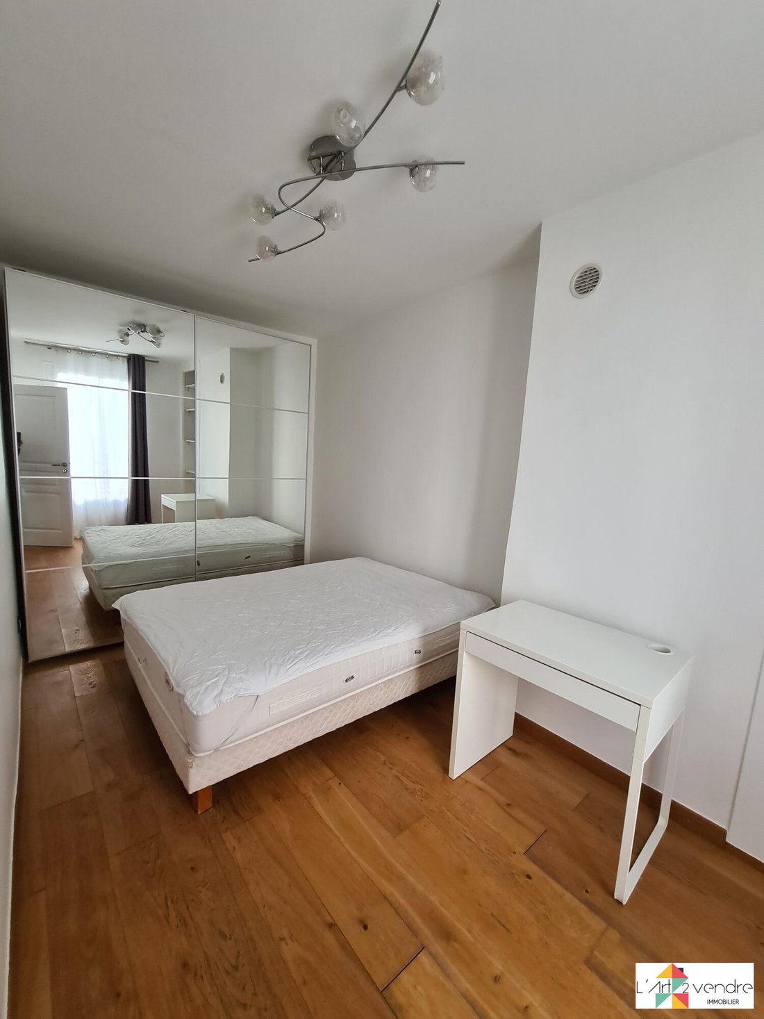 Apartment in Léon-Blum Folie-Regnault, Paris 11e Arrondissement, Paris 2 - 15958529
