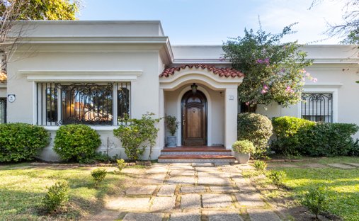Villa in Montevideo, Departamento de Montevideo, Uruguay 1