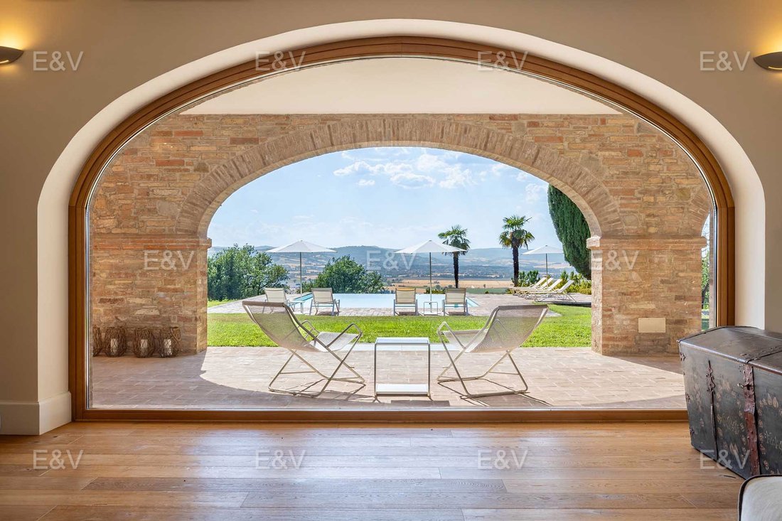 Country House in Collazzone, Umbria, Italy 5 - 15958904