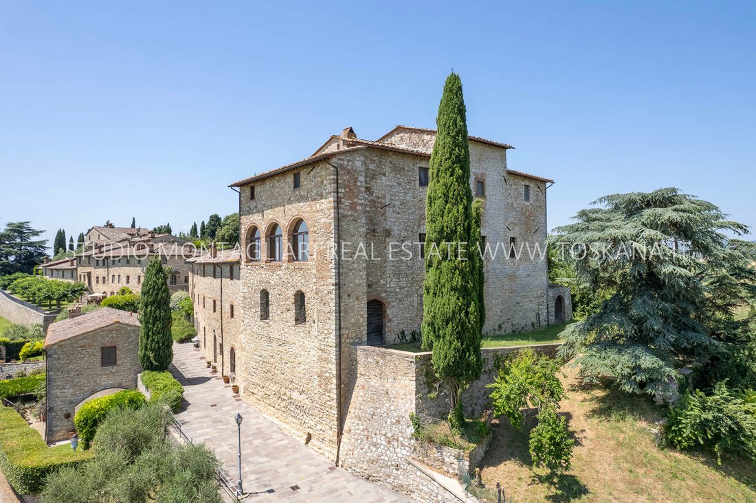 Estate in Gaiole in Chianti, Tuscany, Italy 4 - 15958881