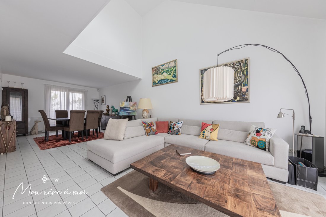 Apartment in Centre, Nanterre, France 1 - 15960784