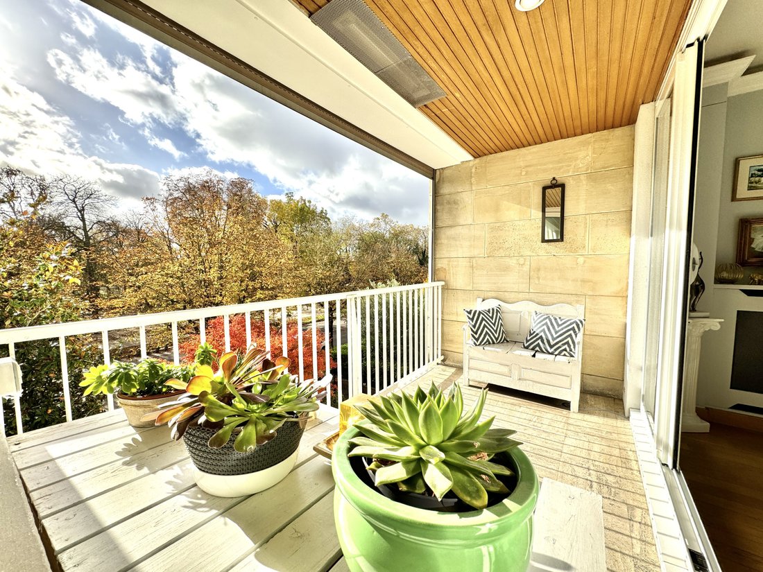 Apartment in Saint-Mande, Ile-de-France, France 1 - 15959756